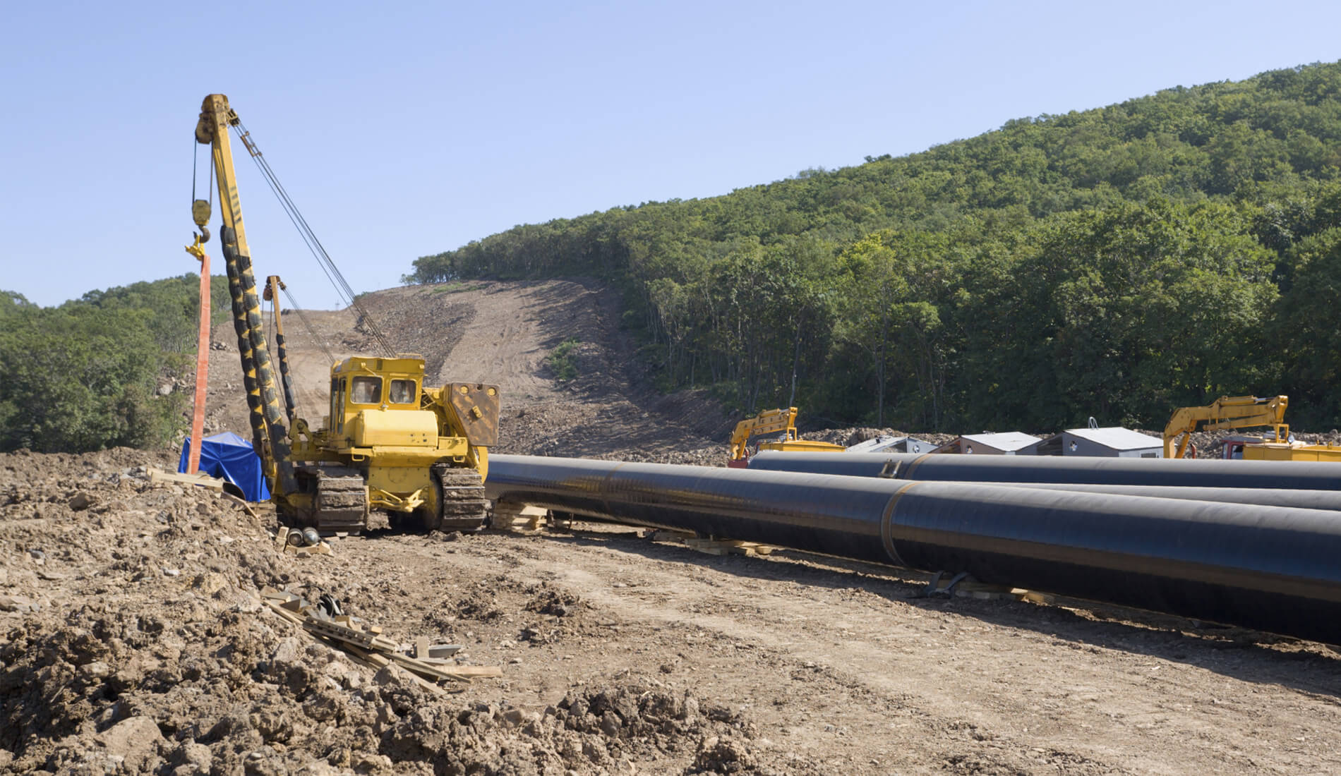 Pipeline contruction