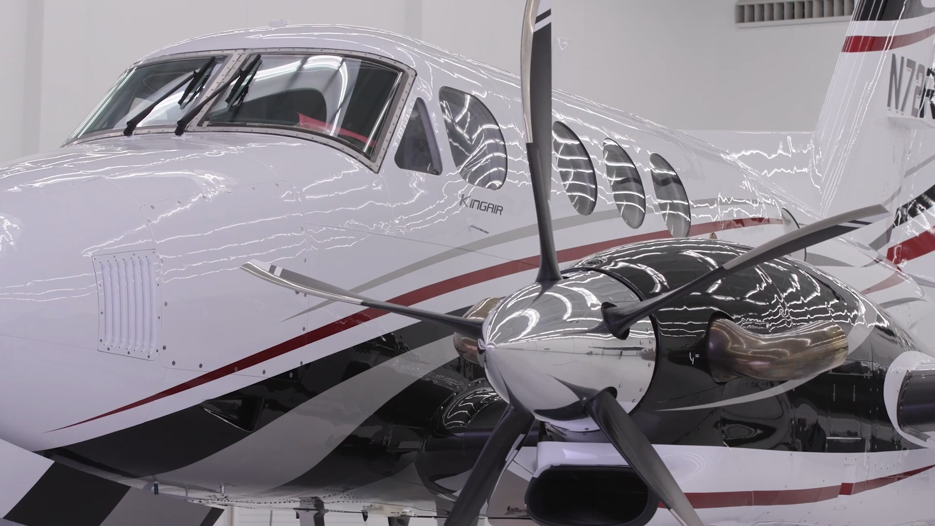 King Air F90 Evolves into modern age with complete restoration